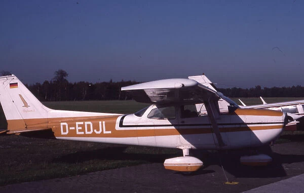 Cessna 172 - D-EDJL