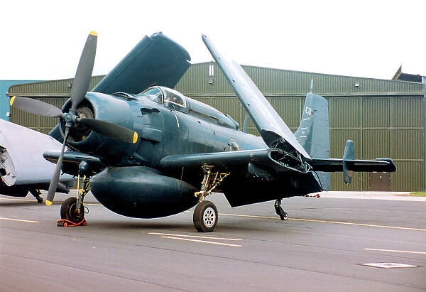 Douglas AD-4W Skyraider - Skyraider AEW. 1 WT121 (WT983)
