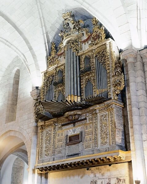 Pipe organ. Built by Manuel de la Vina and Bernabe Garcia Se