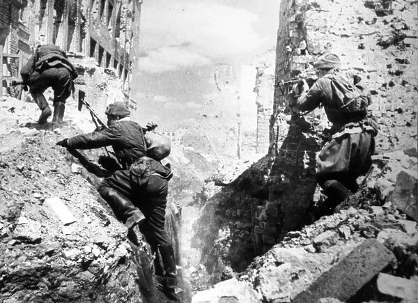 Battle of stalingrad during the fall of 1942