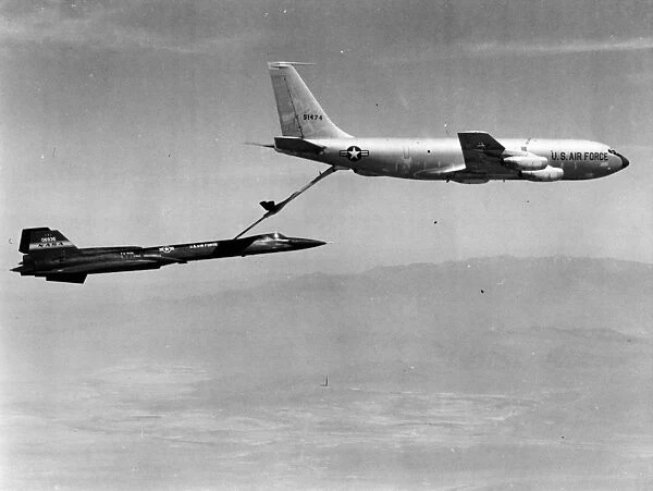 Mid-Air Refuelling