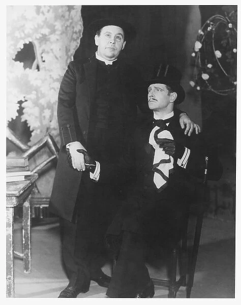 Charles Laughton as Canon Chasuble and Roger Livesey as John Worthing in The Importance
