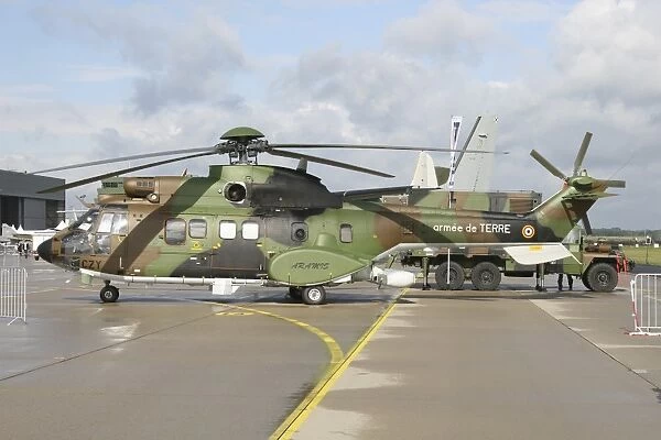 Cougar Horizon early warning radar helicopter of the French Army