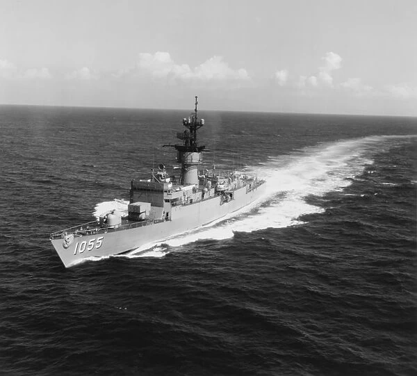 Escort ship USS Hepburn operating in the Pacific Ocean, 1970