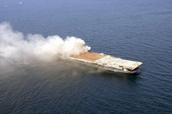 The ex-Oriskany, a decommissioned aircraft carrier, is sunk off the coast of Florida