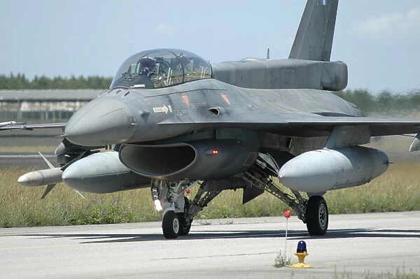 F-16D from the Hellenic Air Force armed with AGM-88 HARM missile