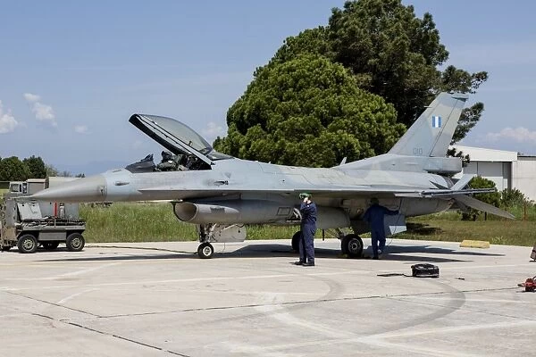 A Hellenic Air Force F-16C Block 52+ is readied for flight at Araxos Air Base, Greece