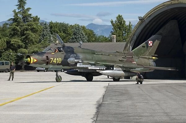 A Polish Air Force Su-22 aircraft at Istrana Air Base, Italy