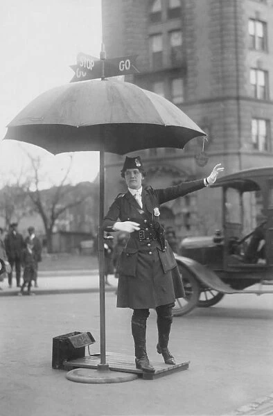 Traffic cop in Washington D. C. circa 1918