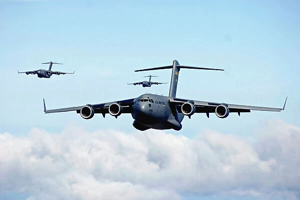 U. S. Air Force C-17 Globemasters in flight