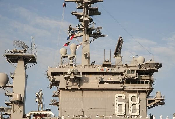USS Nimitz arrives at Joint Base Pearl Harbor Hickam