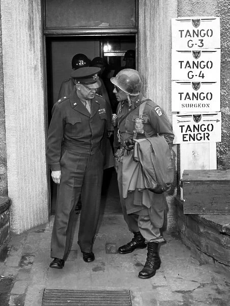 Vintage WWII photo of General Eisenhower and Ridgway