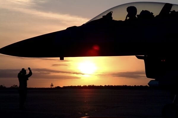 Wing Safety Office chief brings his F-16C Fighting Falcon to a stop