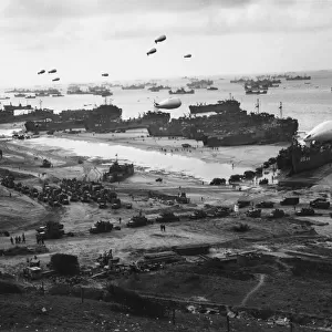 D-Day - Supplies pour ashore