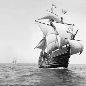 Santa Maria ship, 19th-century replica C014 / 2046