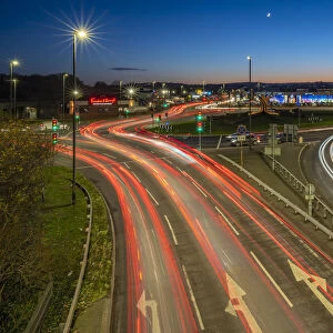 View of trail lights on Hornsbridge Roundabout at dusk, Chesterfield, Derbyshire, England, United Kingdom, Europe