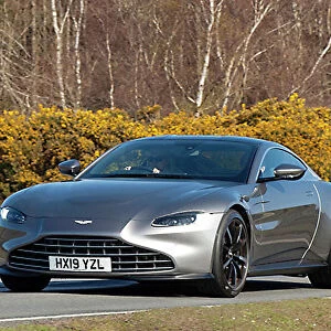 Aston Martin Vantage Coupe 2019 Grey dark, metallic