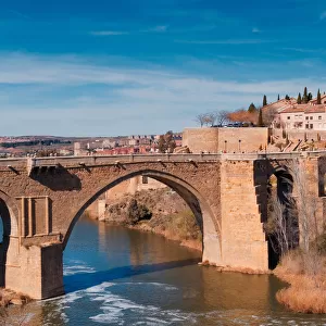 Toledo, St MartinA┼¢s Bridge - Puente de San Martin