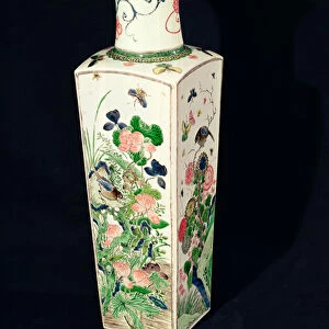 Quadrilateral family green vase (ceramic)
