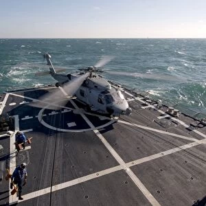 An SH-60B Sea Hawk on the flight deck of USS James E. Williams