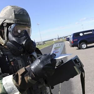 Soldier uses an M256 Kit to identify a simulated chemical
