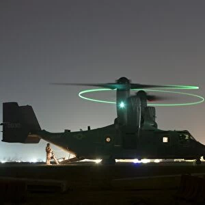 A special forces CV-22 Osprey with rotor lights on, Iraq
