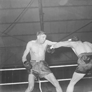 Boxing at Carmathen 1951 Eddie Thomas wins the European Welterweight Championship
