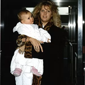 Rachel Hunter model wife of Rod Stewart with baby daughter