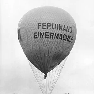 The Rise and Fall of the Ferdinand Eimermacher: Five interpid balloonists came down to