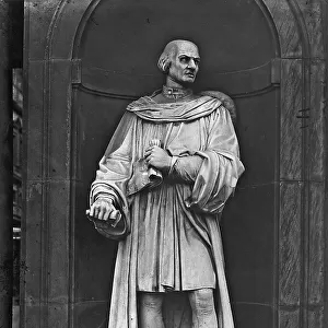 Statue of Pier Capponi, sculpture by F. Bacci, in the Piazzale degli Uffizi, Florence