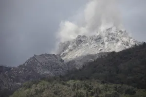 Degassing Rerombola lava dome of Paluweh volcano, Flores, Indonesia Degassing Rerombola lava dome of Paluweh volcano, Flores, Indonesia