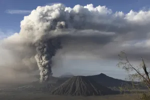 Eruption of ash cloud from Mount Bromo volcano, Tengger Caldera, Java, Indonesia Eruption of ash cloud from Mount Bromo volcano, Tengger Caldera, Java, Indonesia
